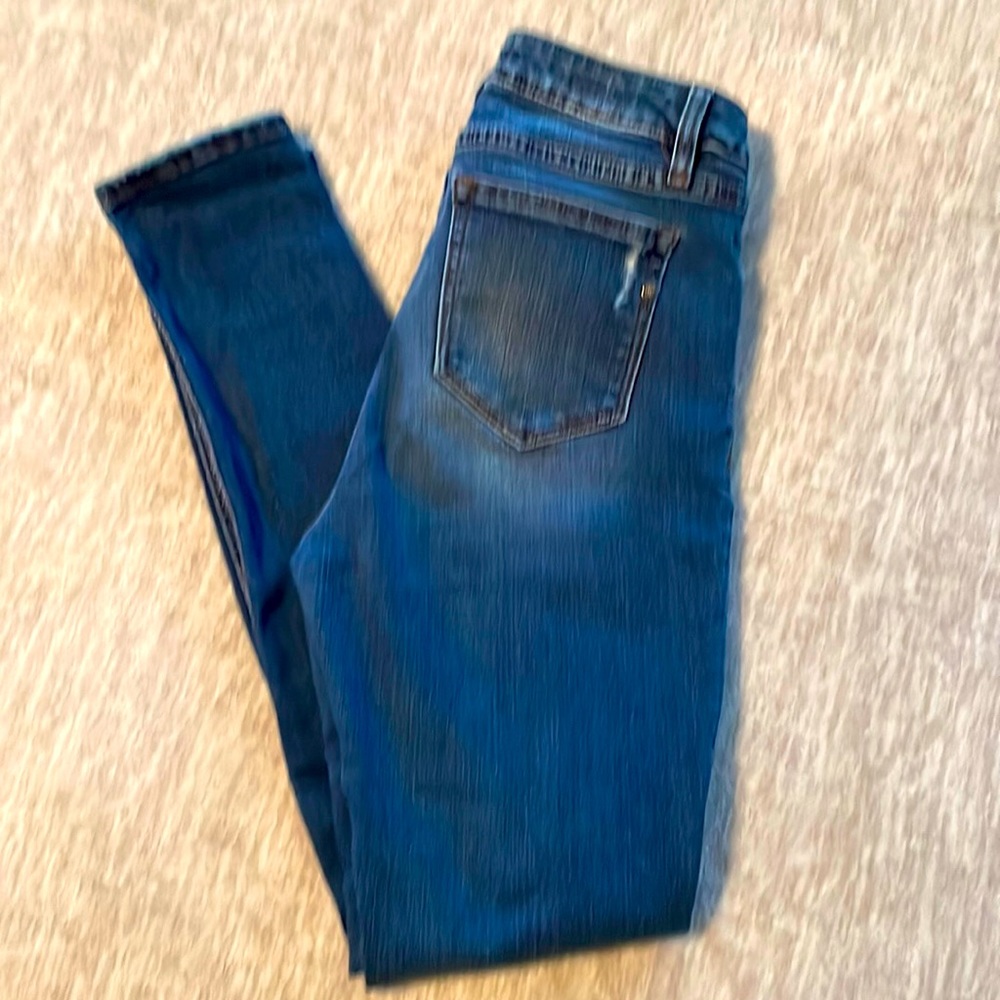 Miss Me Jeans. Size 27. High-rise skinny.